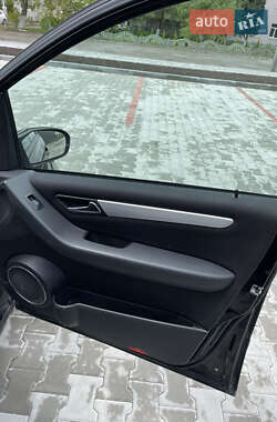 Хэтчбек Mercedes-Benz A-Class 2005 в 