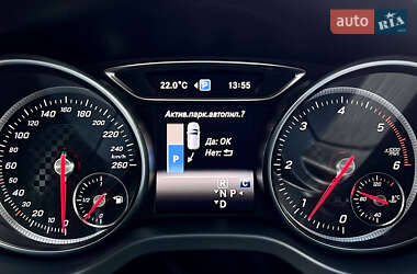 Хетчбек Mercedes-Benz A-Class 2017 в 