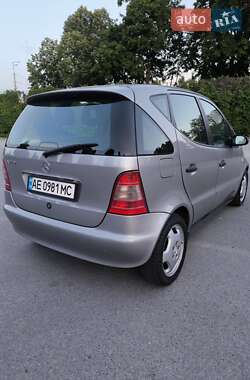 Хетчбек Mercedes-Benz A-Class 1999 в 