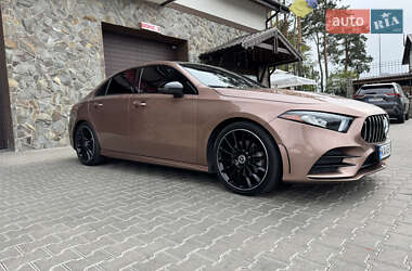 Седан Mercedes-Benz A-Class 2021 в Києві
