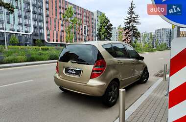 Хэтчбек Mercedes-Benz A-Class 2007 в 