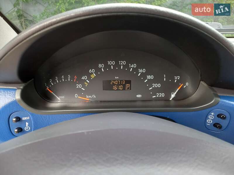 Хетчбек Mercedes-Benz A-Class 2002 в Кривому Розі