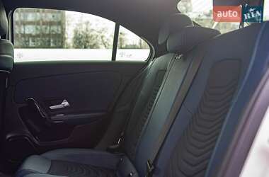 Седан Mercedes-Benz A-Class 2019 в 