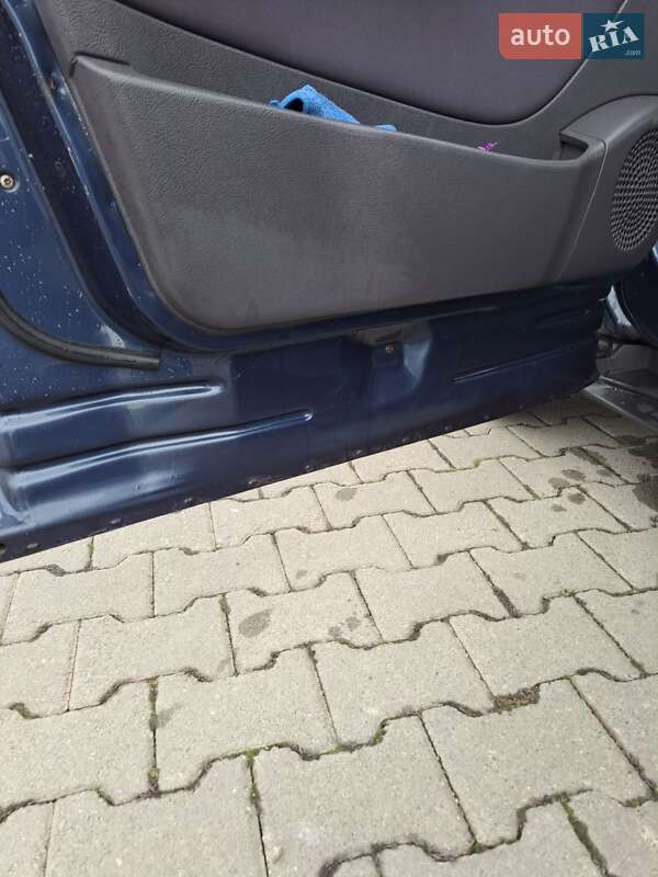 Хэтчбек Mercedes-Benz A-Class 2001 в Черновцах фото 10 Хэтчбек Mercedes-Benz A-Class 2001 в Черновцах