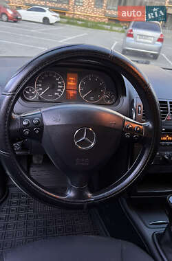 Хэтчбек Mercedes-Benz A-Class 2005 в 