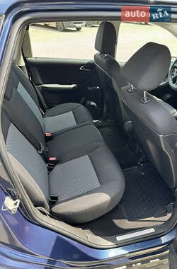 Хэтчбек Mercedes-Benz A-Class 2005 в 