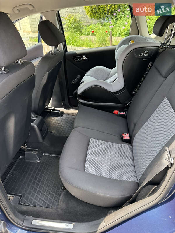Хэтчбек Mercedes-Benz A-Class 2005 в Черновцах