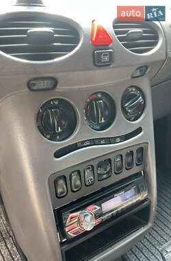 Хэтчбек Mercedes-Benz A-Class 1999 в 