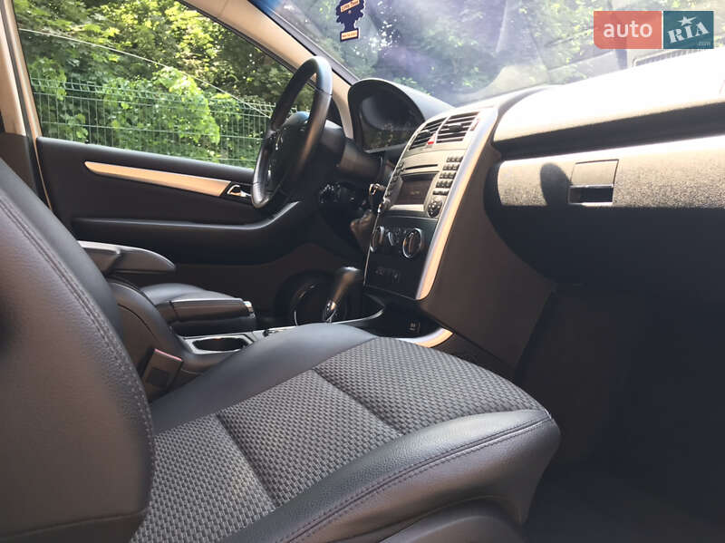 Хэтчбек Mercedes-Benz A-Class 2010 в Луцке
