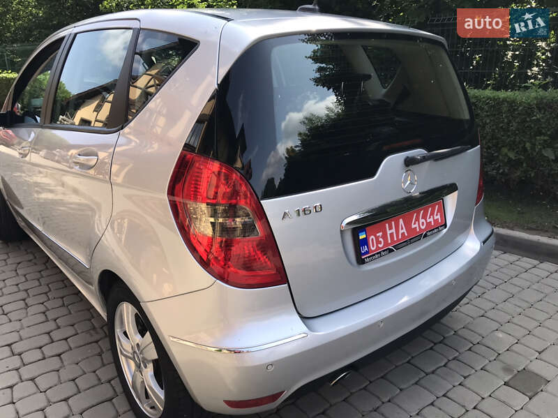 Хэтчбек Mercedes-Benz A-Class 2010 в Луцке