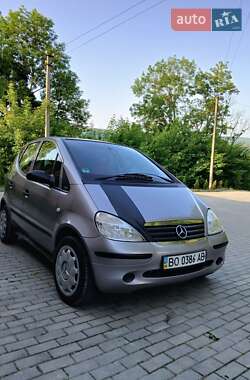 Хэтчбек Mercedes-Benz A-Class 2000 в 