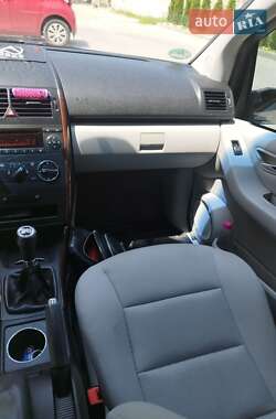 Хэтчбек Mercedes-Benz A-Class 2005 в 