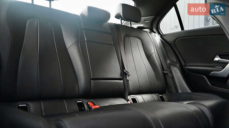Седан Mercedes-Benz A-Class 2019 в Львове