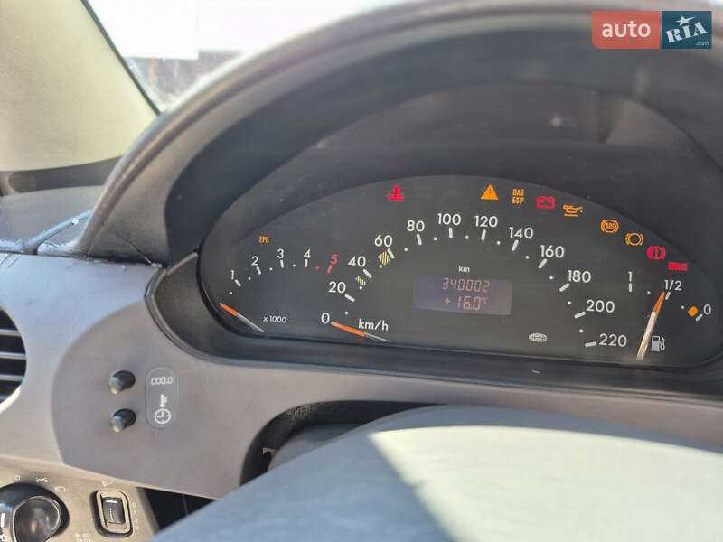 Хэтчбек Mercedes-Benz A-Class 2000 в Кропивницком фото 4 Хэтчбек Mercedes-Benz A-Class 2000 в Кропивницком