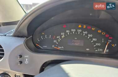 Хэтчбек Mercedes-Benz A-Class 2000 в 