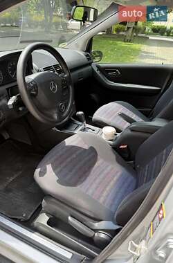 Хэтчбек Mercedes-Benz A-Class 2005 в 