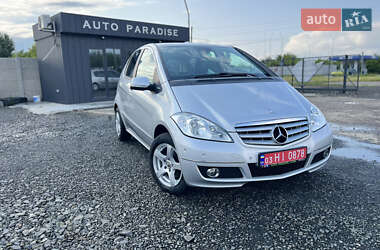 Mercedes-Benz A-Class 2011 Mercedes-Benz A-Class 2011