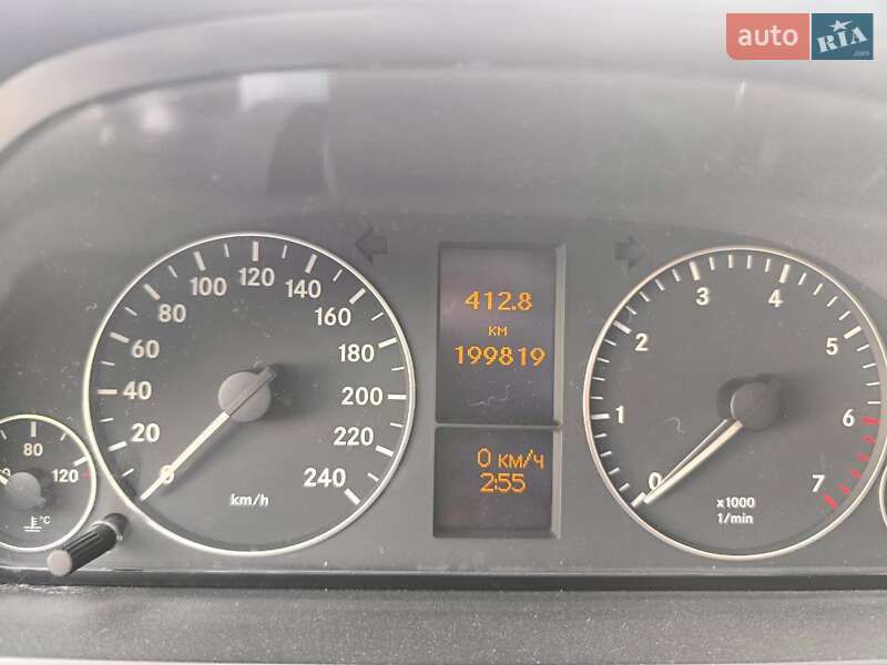 Купе Mercedes-Benz A-Class 2010 в Львове