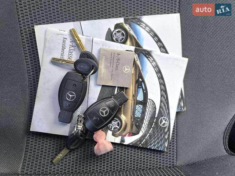 Купе Mercedes-Benz A-Class 2010 в Львове