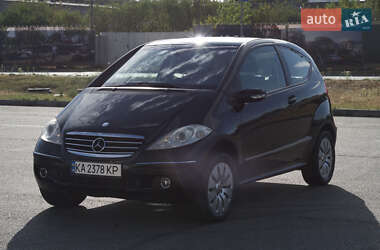 Купе Mercedes-Benz A-Class 2005 в 
