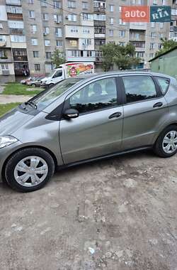 Хэтчбек Mercedes-Benz A-Class 2004 в 
