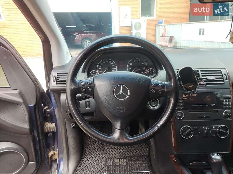 Хэтчбек Mercedes-Benz A-Class 2004 в Киеве