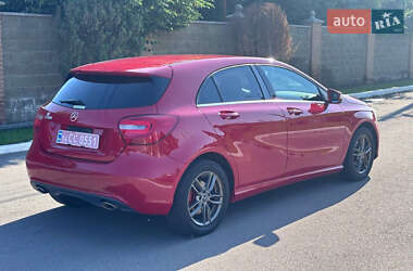 Хэтчбек Mercedes-Benz A-Class 2014 в 