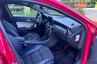 Хэтчбек Mercedes-Benz A-Class 2014 в 