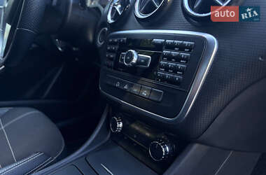 Хэтчбек Mercedes-Benz A-Class 2014 в 