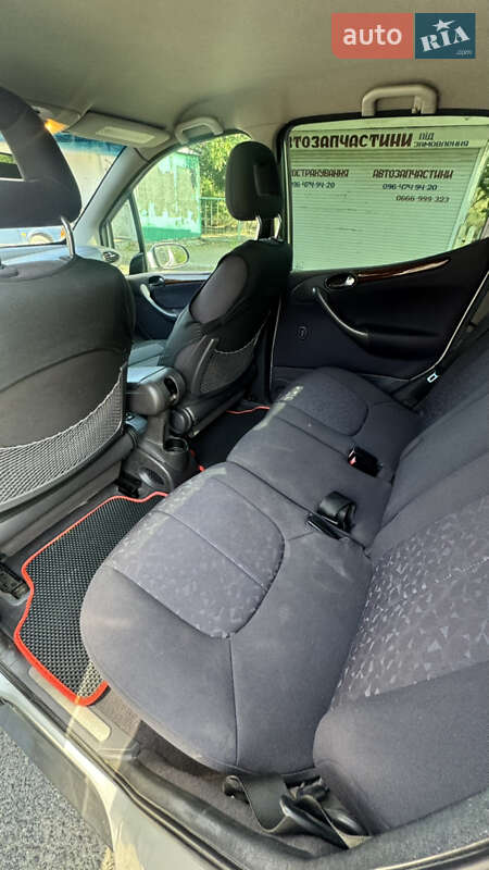 Хэтчбек Mercedes-Benz A-Class 2001 в Белгороде-Днестровском