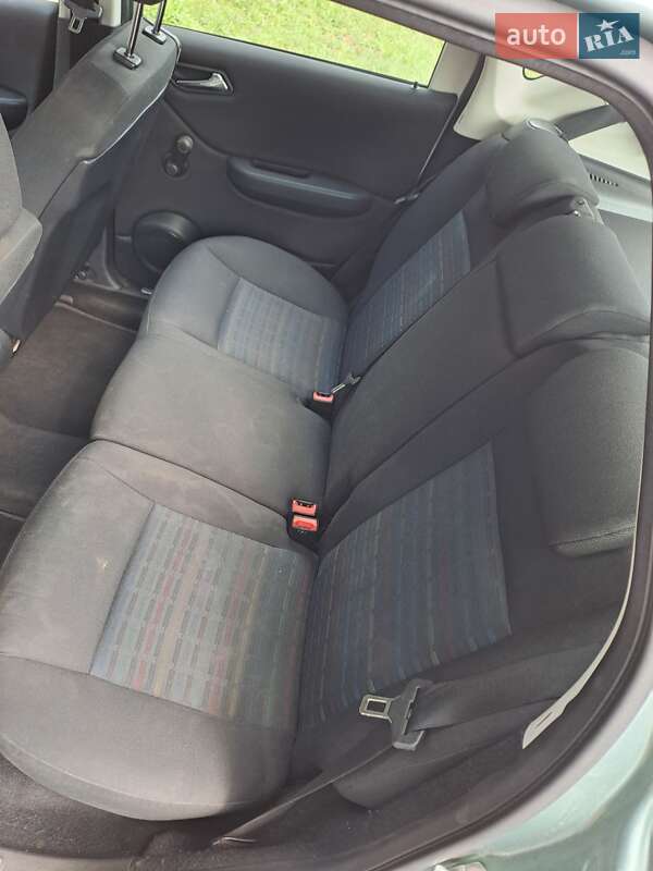 Хэтчбек Mercedes-Benz A-Class 2004 в Измаиле