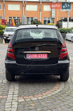Хетчбек Mercedes-Benz A-Class 2006 в 
