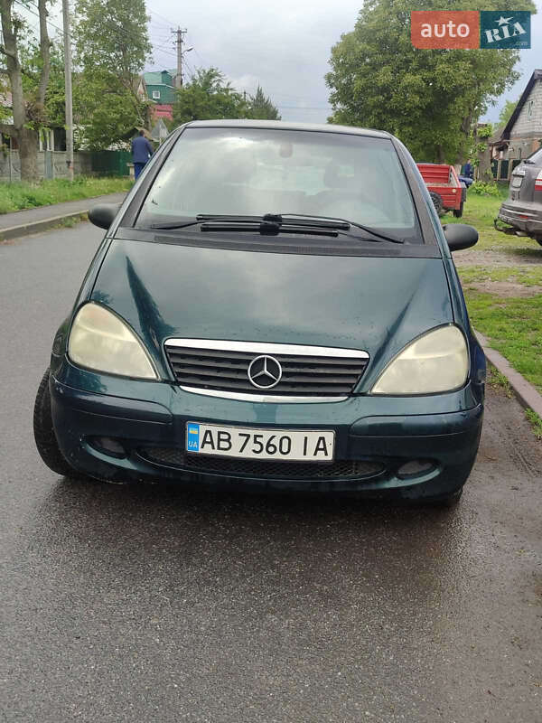 Хетчбек Mercedes-Benz A-Class 2001 в 