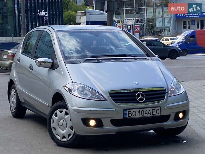 Хэтчбек Mercedes-Benz A-Class 2004 в 