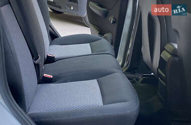 Хэтчбек Mercedes-Benz A-Class 2004 в 
