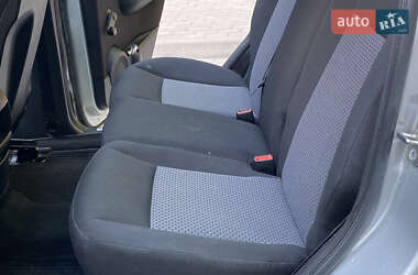 Хэтчбек Mercedes-Benz A-Class 2004 в 