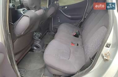 Хэтчбек Mercedes-Benz A-Class 2001 в 