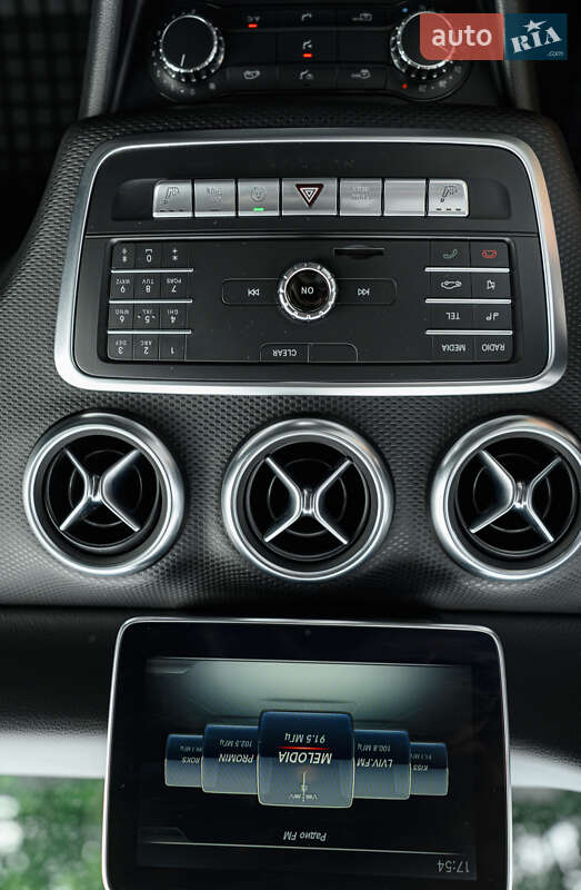 Хэтчбек Mercedes-Benz A-Class 2016 в Львове