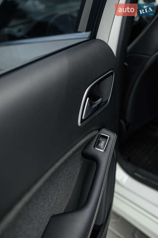 Хэтчбек Mercedes-Benz A-Class 2016 в Львове