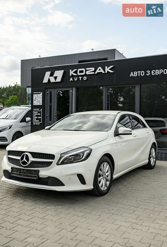 Хэтчбек Mercedes-Benz A-Class 2016 в Львове