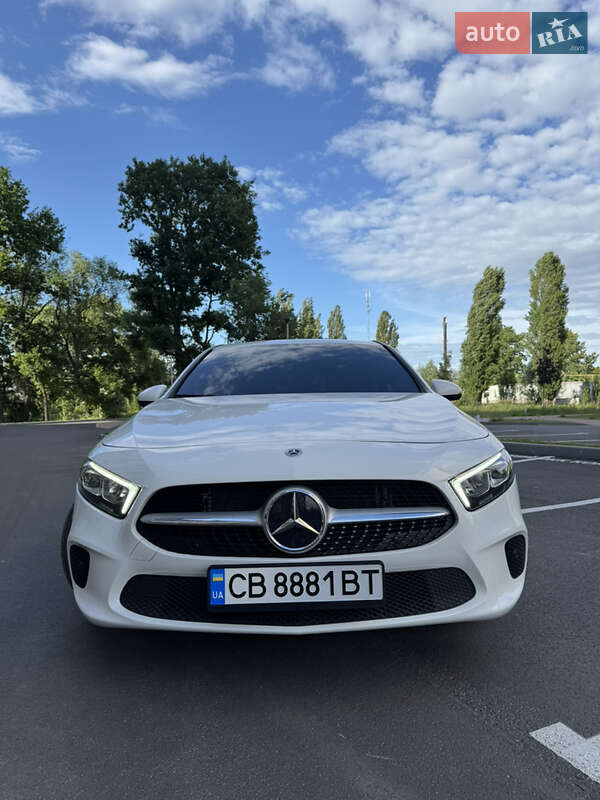 Хетчбек Mercedes-Benz A-Class 2020 в Києві фото 4 Хетчбек Mercedes-Benz A-Class 2020 в Києві