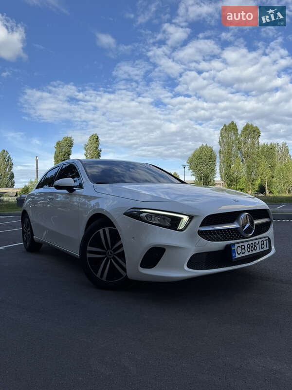 Хетчбек Mercedes-Benz A-Class 2020 в Києві фото 12 Хетчбек Mercedes-Benz A-Class 2020 в Києві