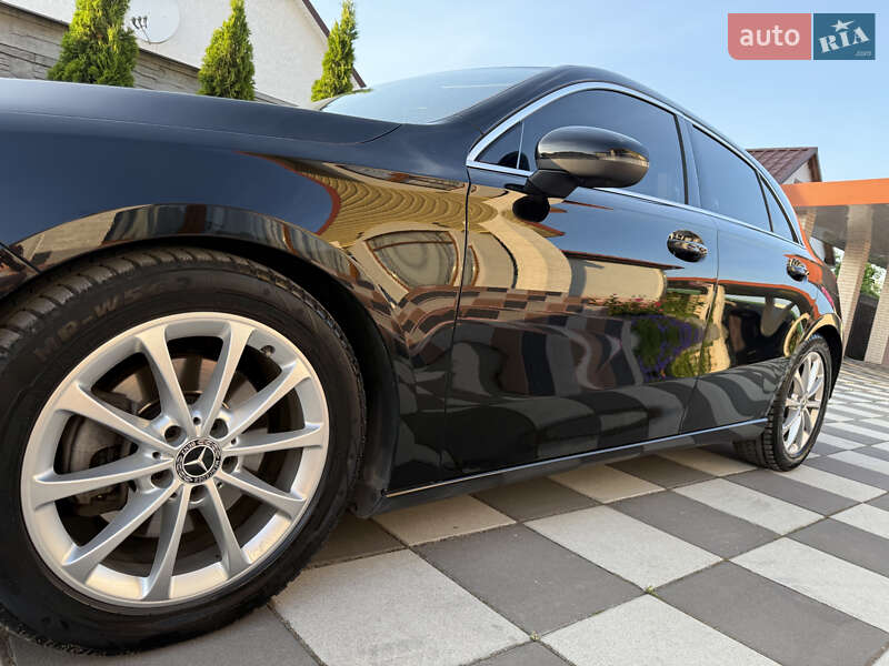 Хетчбек Mercedes-Benz A-Class 2019 в Хмельницькому