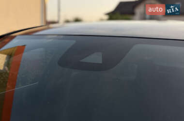 Хэтчбек Mercedes-Benz A-Class 2019 в 