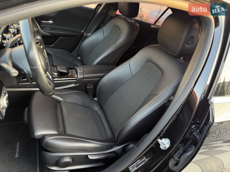 Хетчбек Mercedes-Benz A-Class 2019 в Хмельницькому