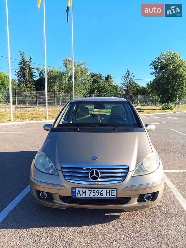 Хэтчбек Mercedes-Benz A-Class 2004 в Житомире