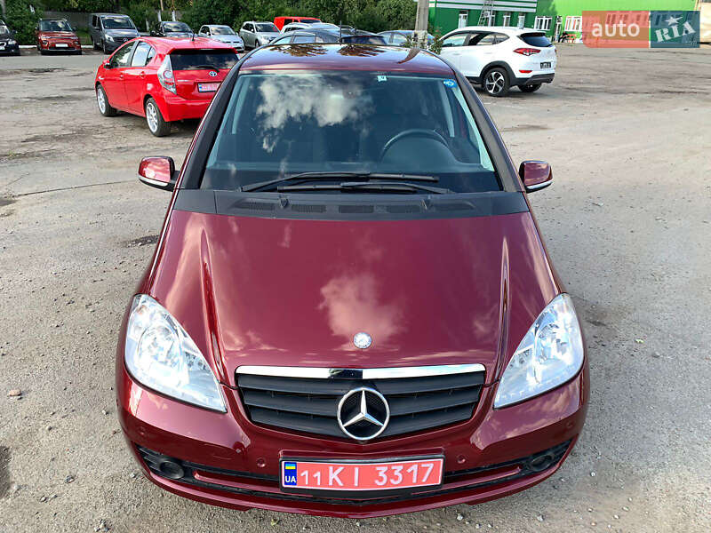 Хэтчбек Mercedes-Benz A-Class 2010 в Киеве