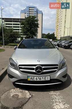 Хэтчбек Mercedes-Benz A-Class 2012 в Киеве
