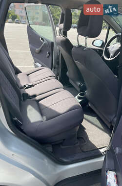 Хэтчбек Mercedes-Benz A-Class 2002 в 