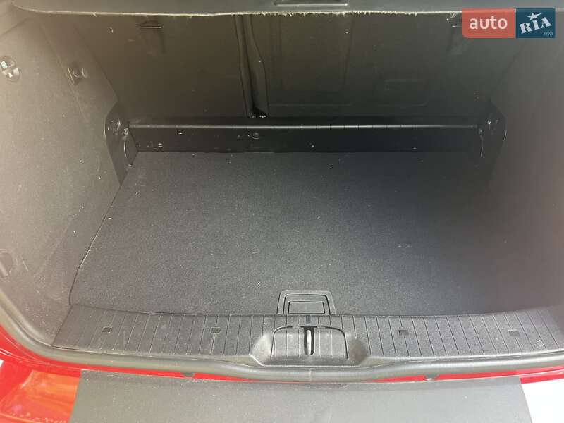 Хэтчбек Mercedes-Benz A-Class 2011 в Киеве фото 7 Хэтчбек Mercedes-Benz A-Class 2011 в Киеве